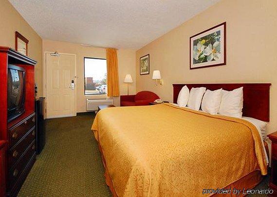Econo Inn&suites