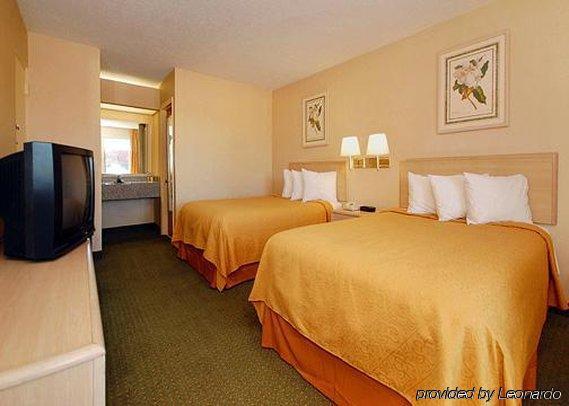Hotel Econo Inn&suites Macon