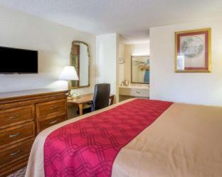 Econo Inn&suites 2*