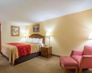 Hotel Econo Inn&suites 2*