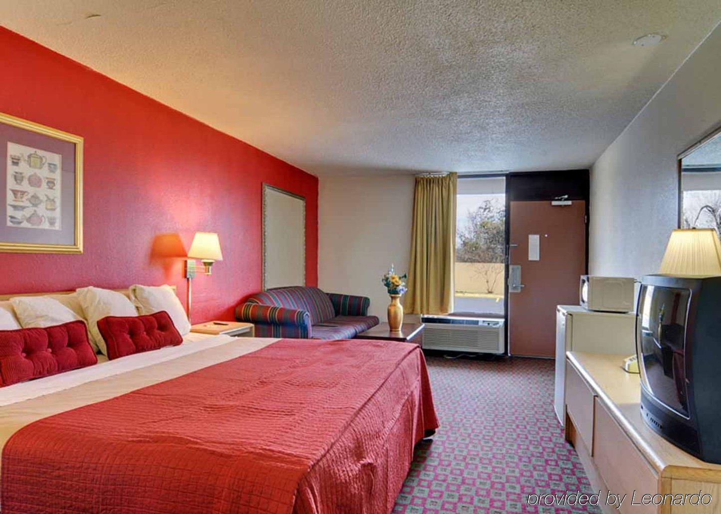 Econo Inn&suites 2* Macon